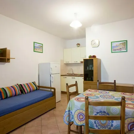 Goelba Apartment *